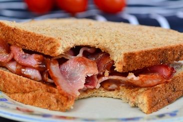 Bacon Sandwich 2 shutterstock_318234701.jpg